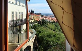 Questenberg Hotel